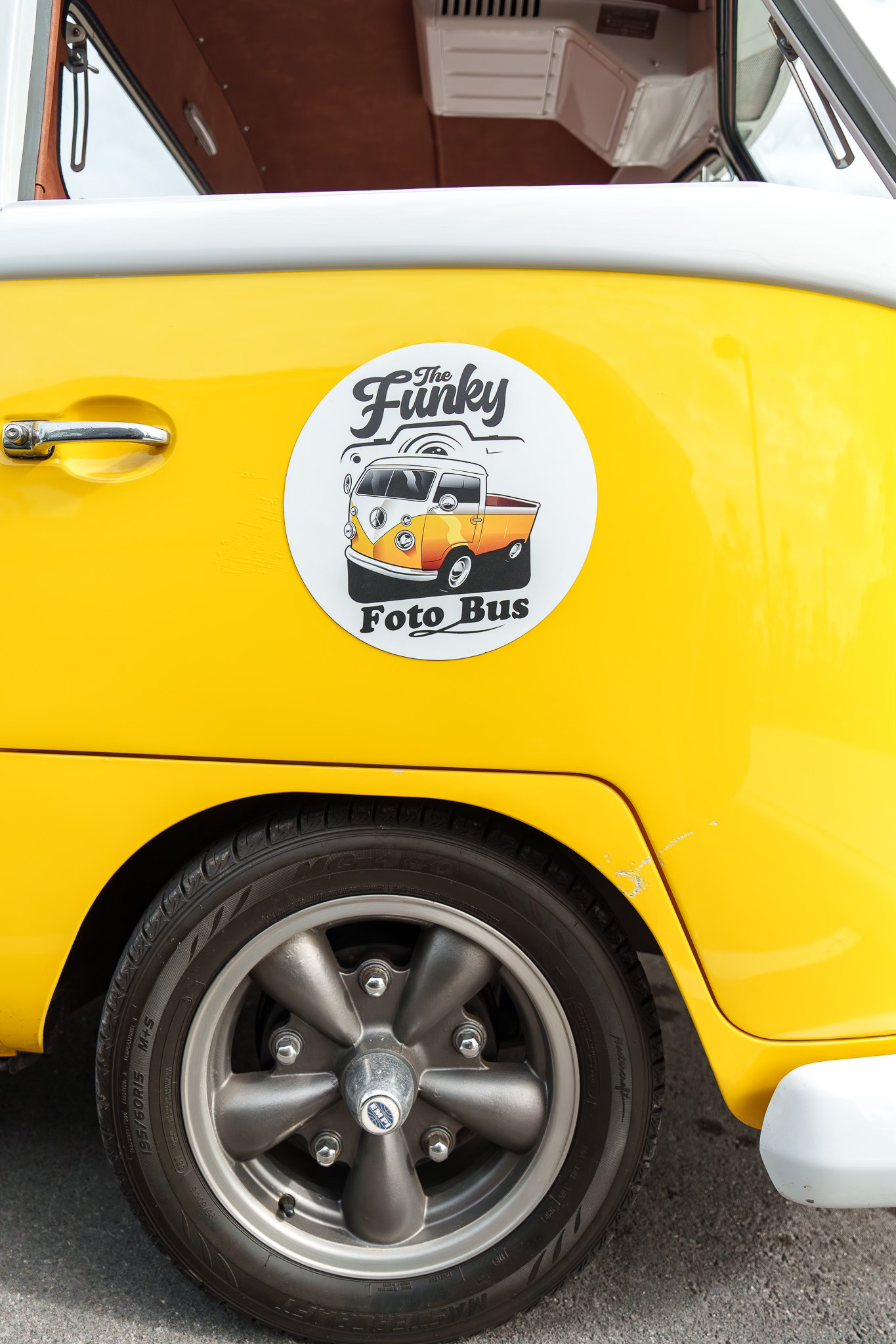 Flower truck rental gallery image 2