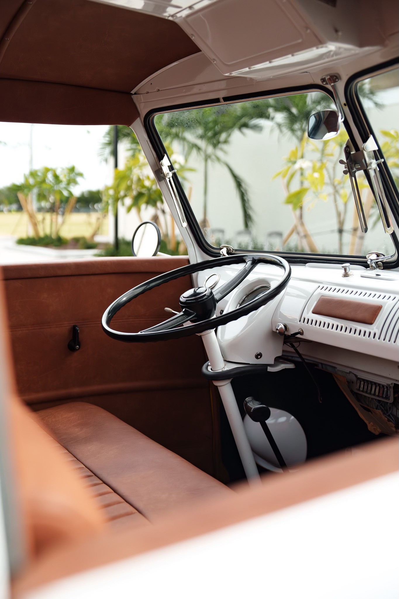 Wedding getaway car gallery image 3