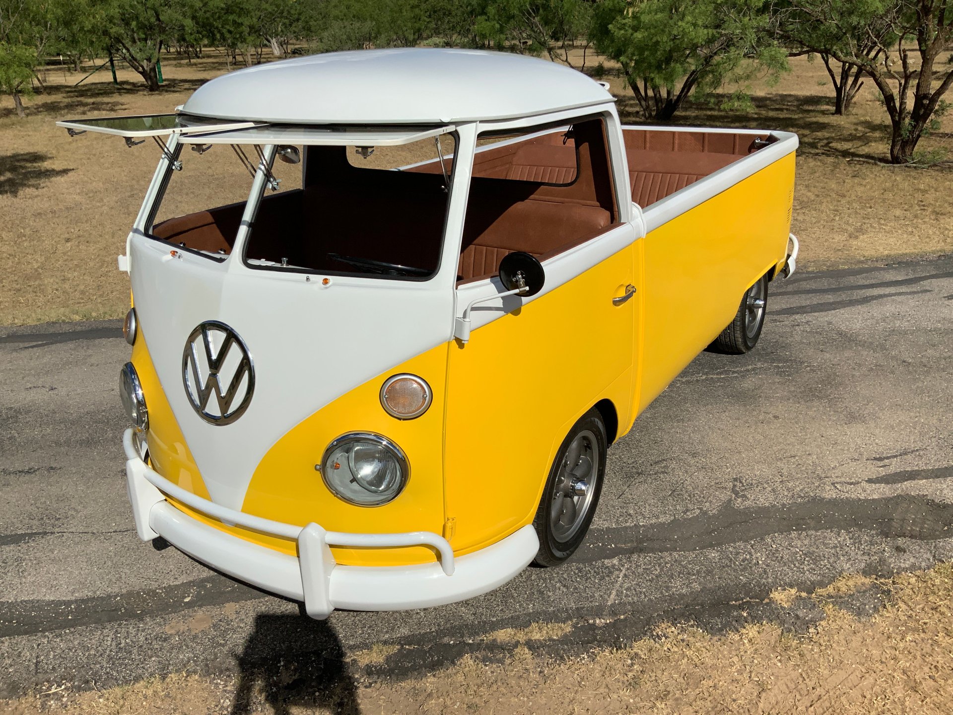 Classic cars for rent thumbnail 5